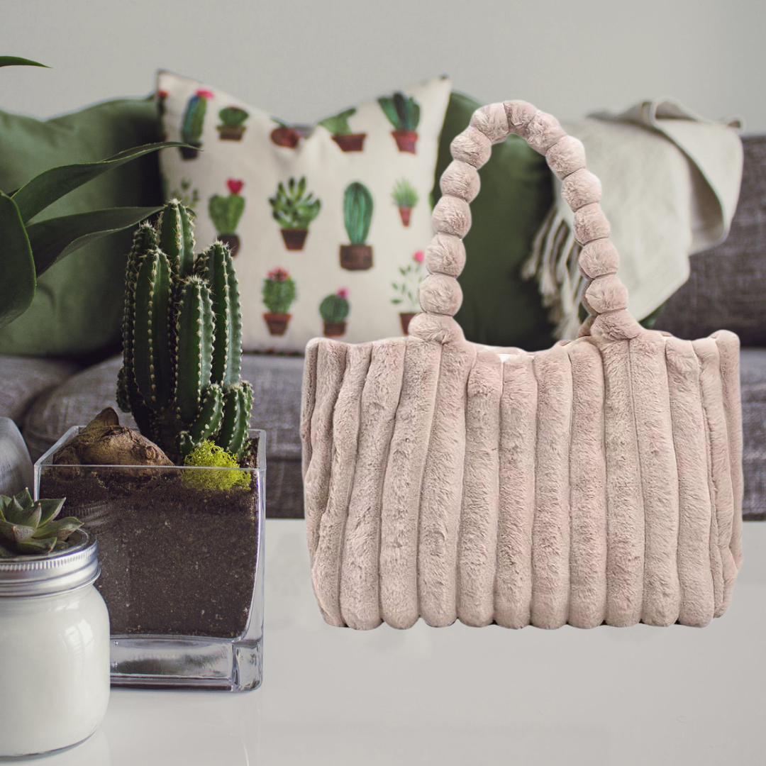 Celestia | Plüschtasche mit Luxuriösem Design und Leichtem Tragekomfort für Damen