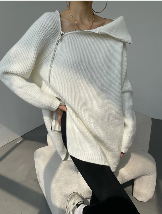 Celina | Pullover mit Elegantem Stehkragen und Zeitloser Farbe für Frauen