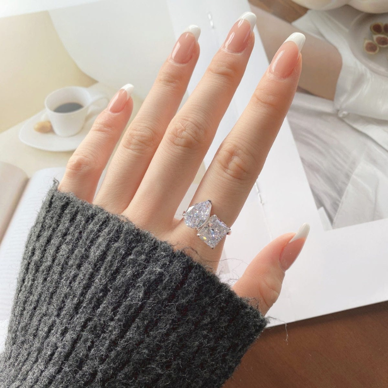 Seraphina | Diamantring mit zeitlosem Design und exquisiten Details für Damen