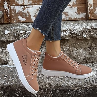 Livia | Turnschuhe mit Stil und Dämpfung für aktive Frauen