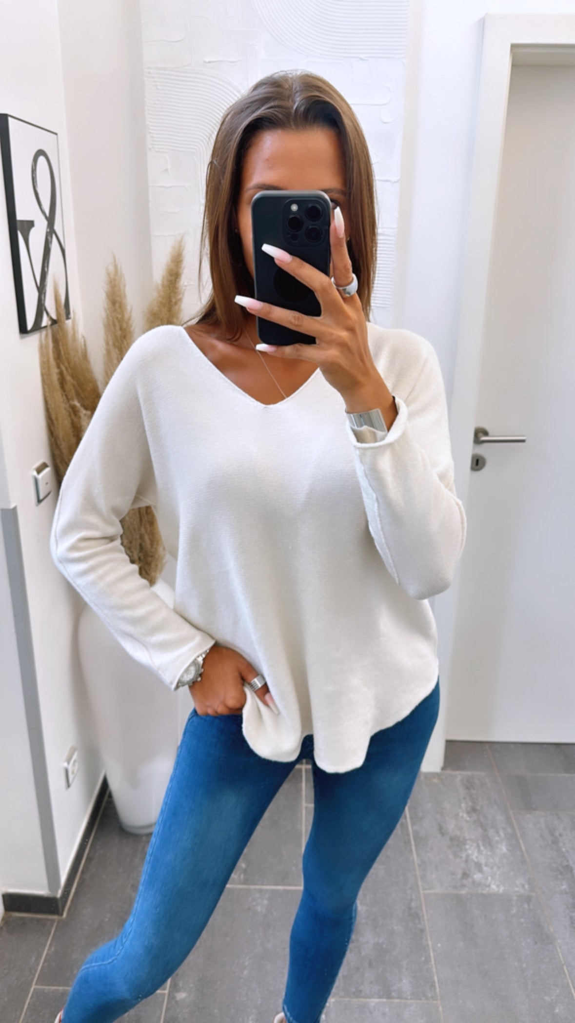 Liora | Pullover mit Leichtem Stoff und Zartem V-Ausschnitt für Frühlings- und Sommermode