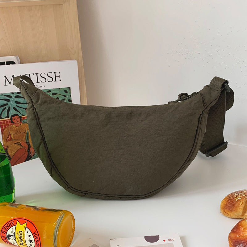 Luna | Halbmond-Tasche mit Elegantem Design und Viel Stauraum für Damen