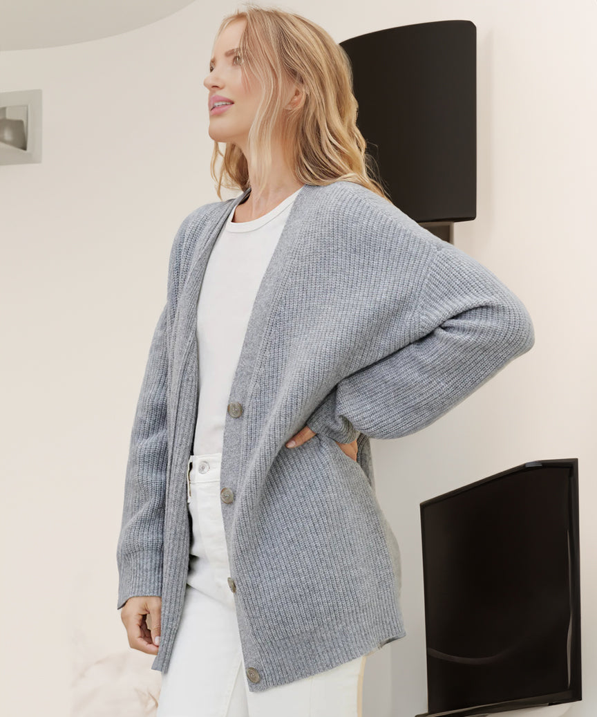 Liora | Strickjacke mit Weichem Stoff und Zeitlosem Design für Frauen