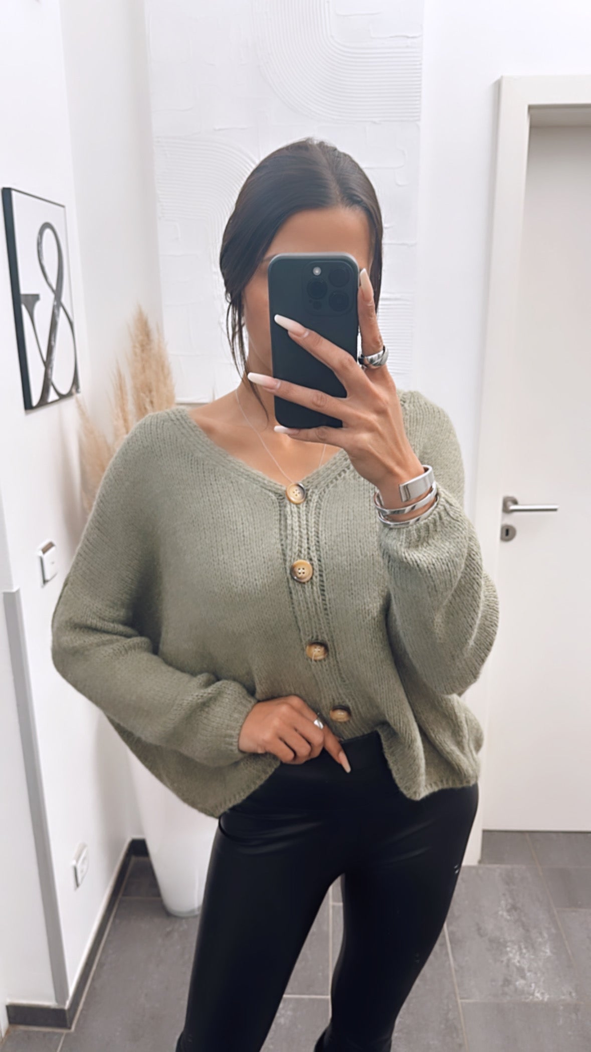 Liora | Strickcardigan mit Lockerem Schnitt und Knopfleiste für Frauen