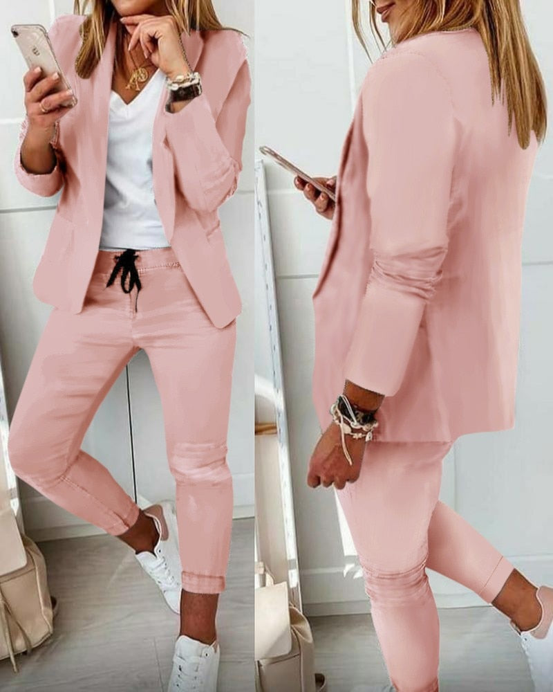 Sienna | Blazer und Hose Set mit Elegantem Design und Hohem Tragekomfort für Frauen