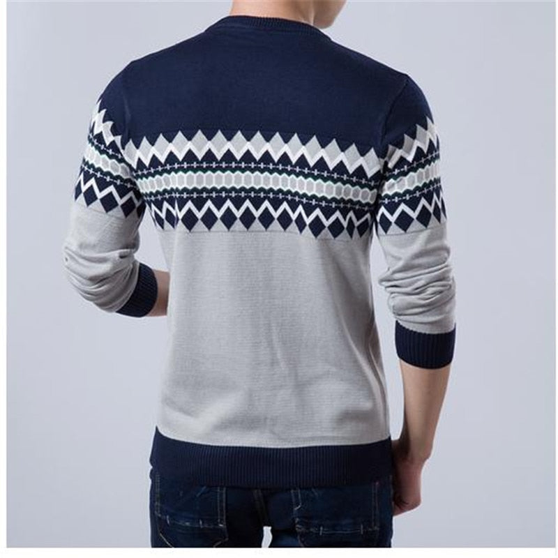 Max | Herrenpullover mit schlanker Passform und trendigem Streifenmuster für mühelose Eleganz