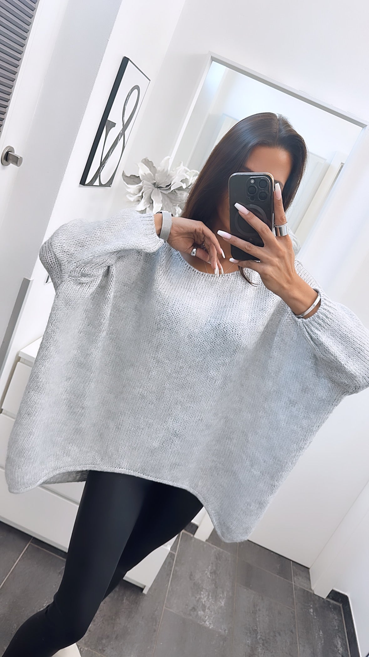 Luna | Strickpullover mit Lässig Elegantem Vokuhila-Stil für Damen