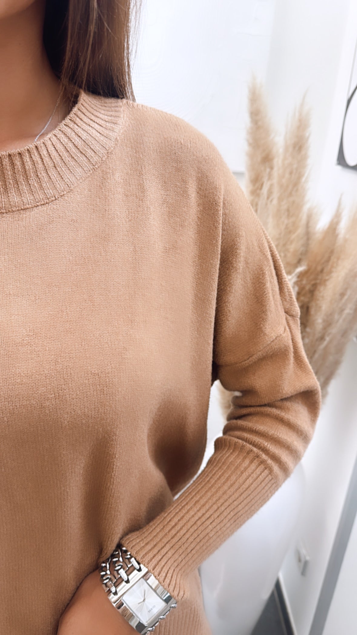 Liora | Pullover mit leichtem Stehkragen und elegantem Design für Damen