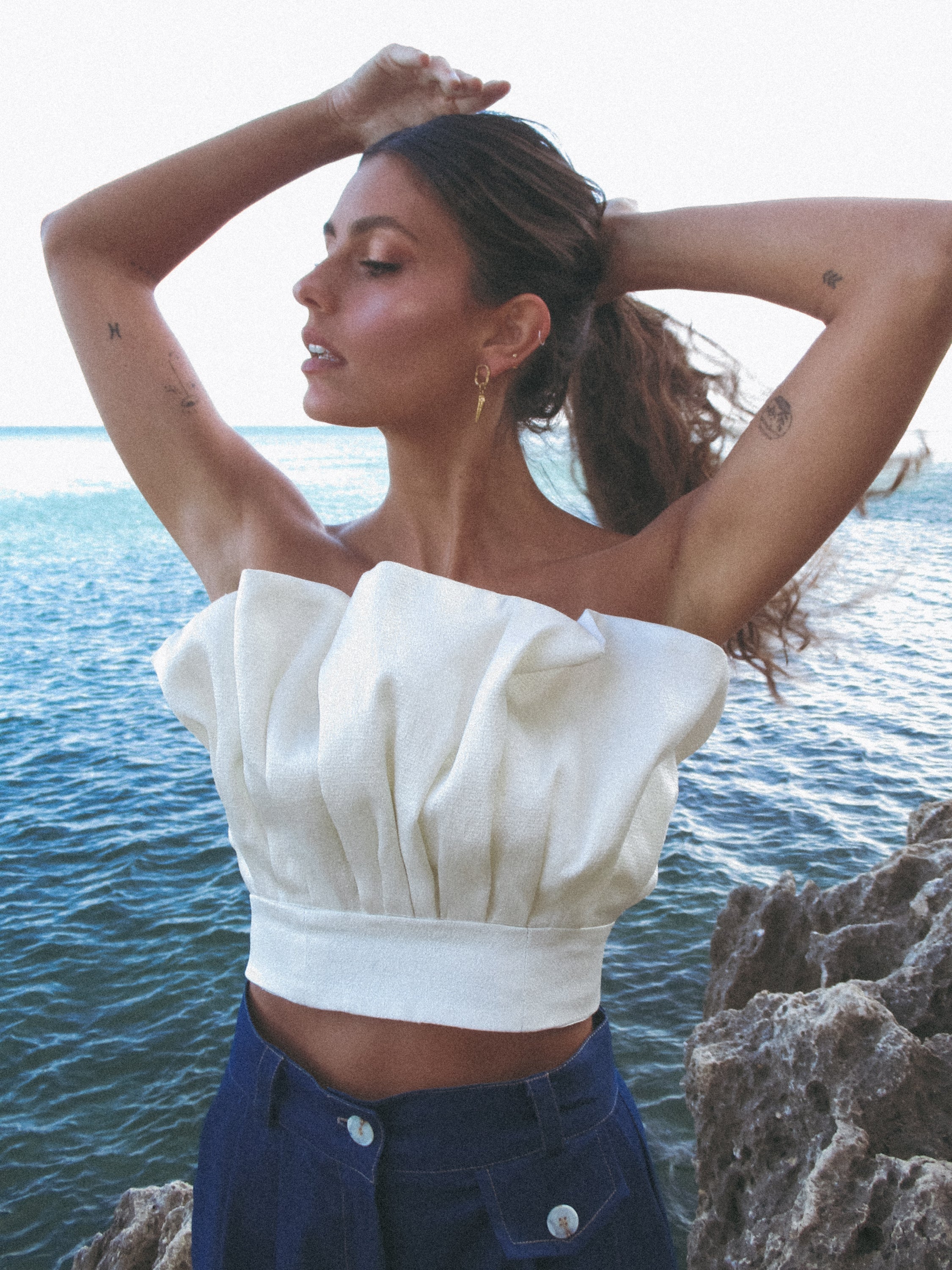 Soleil | Bandeau-Top mit Schimmerndem Stoff und Eleganter Muschelsilhouette für Frauen