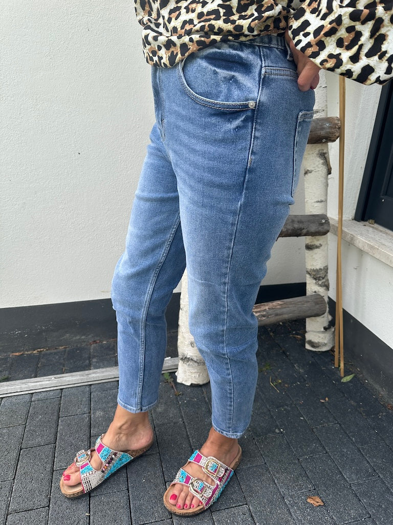 Livia | Stretch-Jeans mit Elastischem Bund und Bequemem Sitz für Frauen