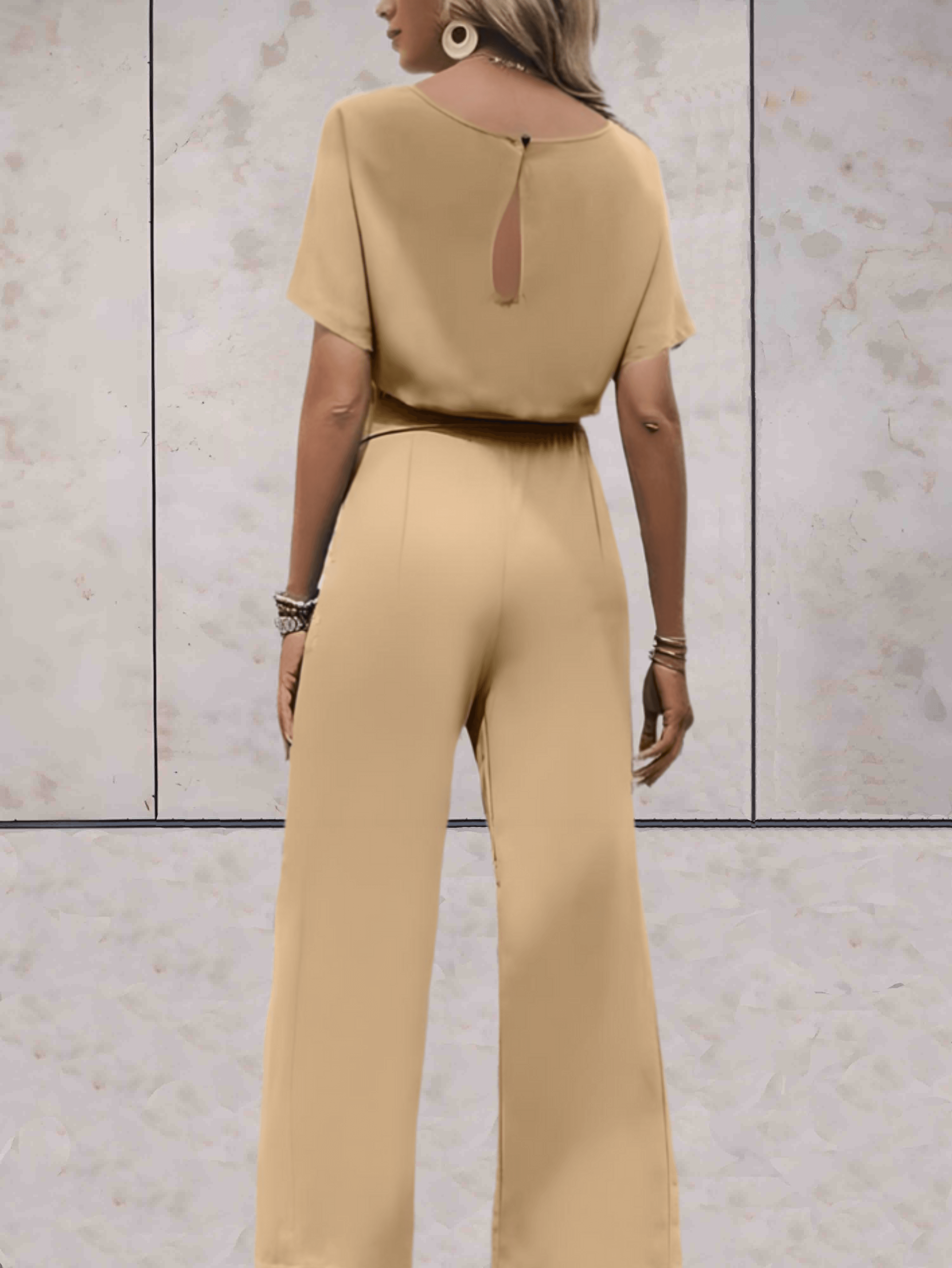 Celestia | Jumpsuit mit Stilvollem Gürtel und Kurzen Ärmeln für Frauen