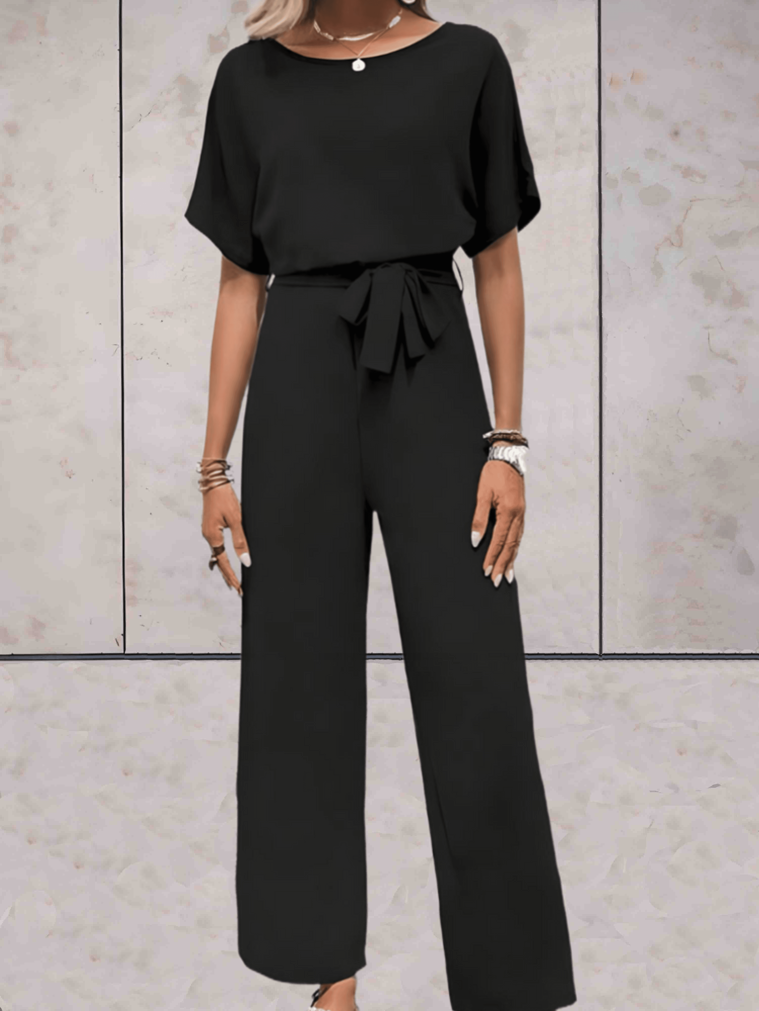 Celestia | Jumpsuit mit Stilvollem Gürtel und Kurzen Ärmeln für Frauen