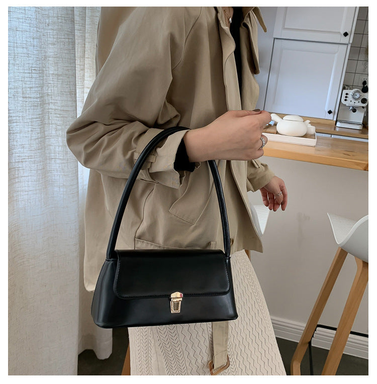 Lena | Schultertasche im Western-Stil mit modischem Flair für Damen