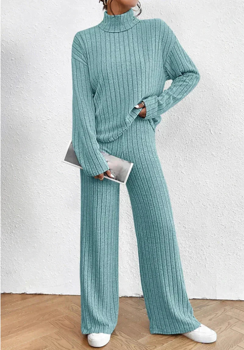 Livia | Strickhose und Rollkragenpullover mit Stil und Gemütlichkeit für Frauen