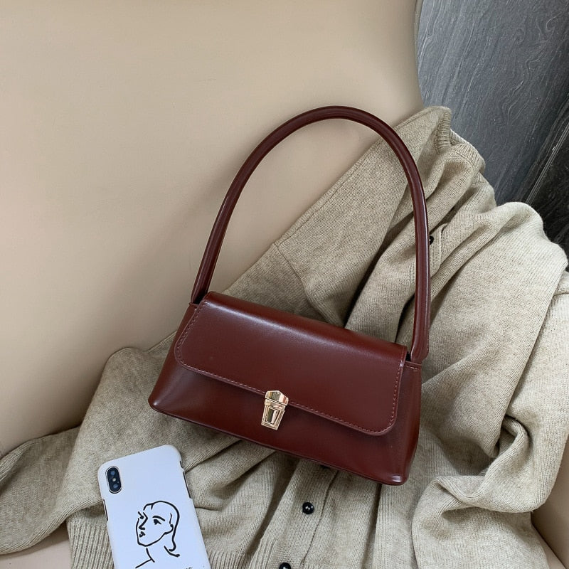 Lena | Schultertasche im Western-Stil mit modischem Flair für Damen