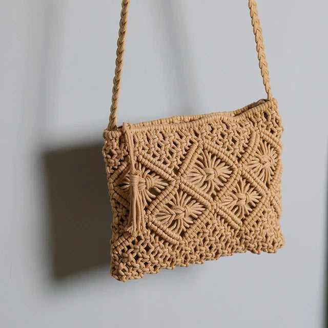 Sienna | Boho-Schultertasche mit Nachhaltigem Design und Quastenakzenten für Damen