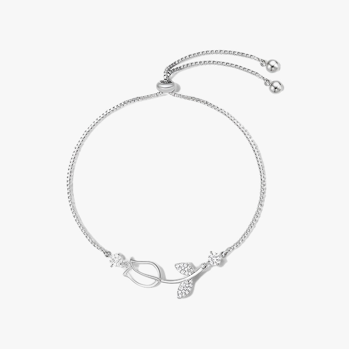 Lia | Charm-Armband mit Zartem Design und Funkelnden Anhängern für Frauen