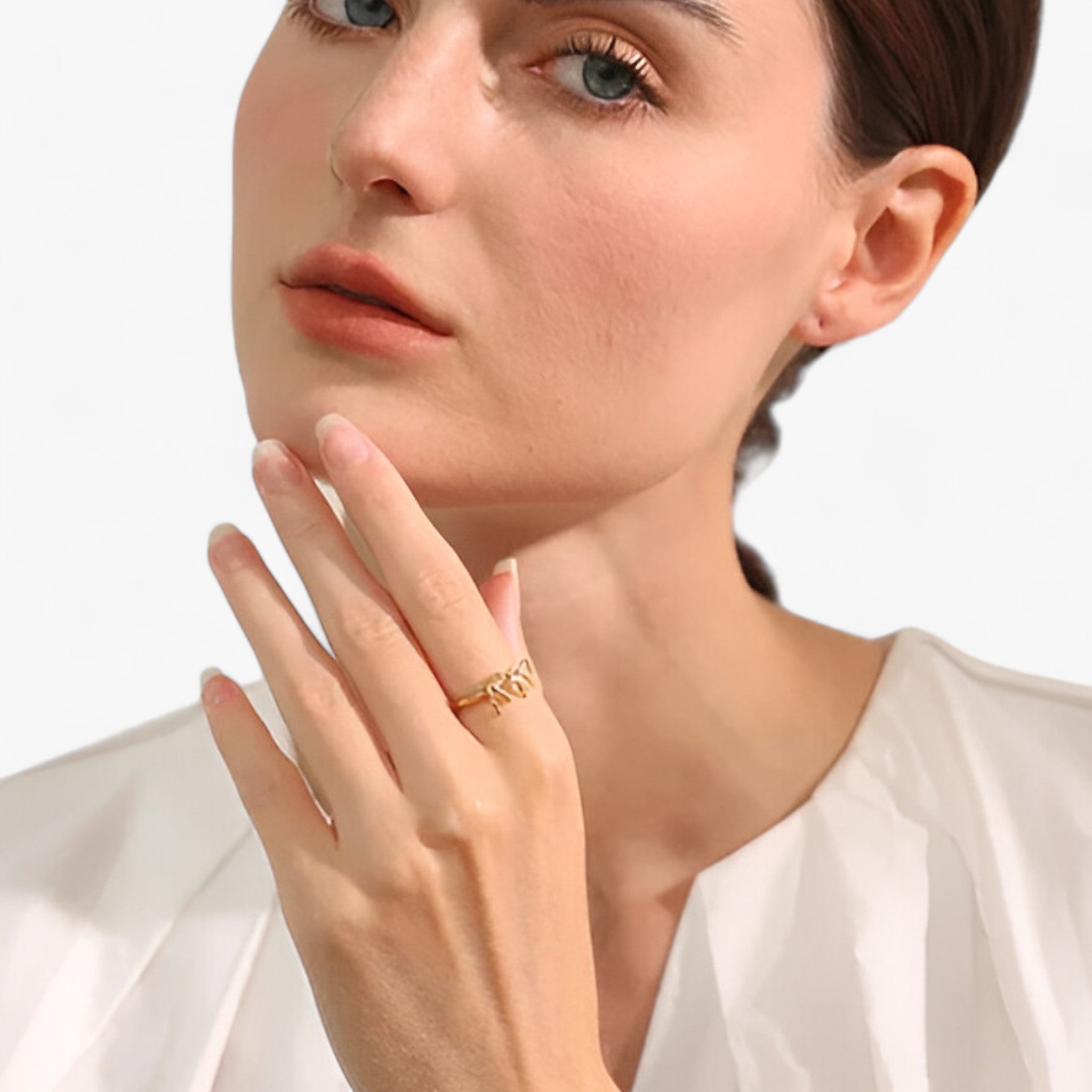 Liora | Fingerring mit Eleganten Design und Wasserfesten Eigenschaften für Frauen